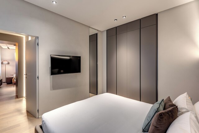 イタリアンウェイ - モダン ラックス