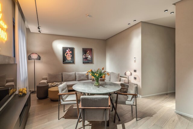 イタリアンウェイ - モダン ラックス