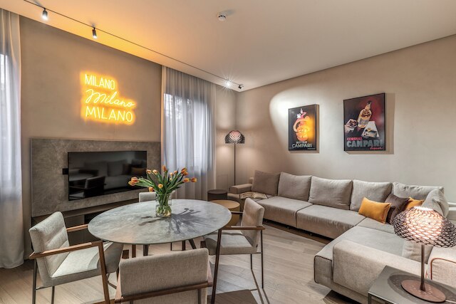 イタリアンウェイ - モダン ラックス