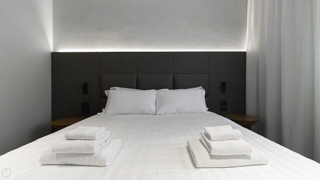 イタリアンウェイ - コレクション モダン ラックス