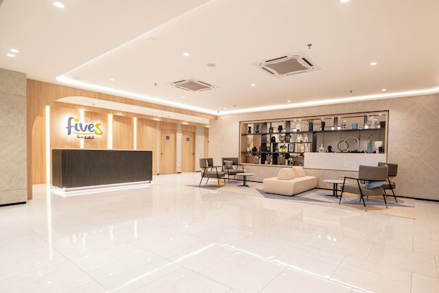 ファイブスホテルメルドラム