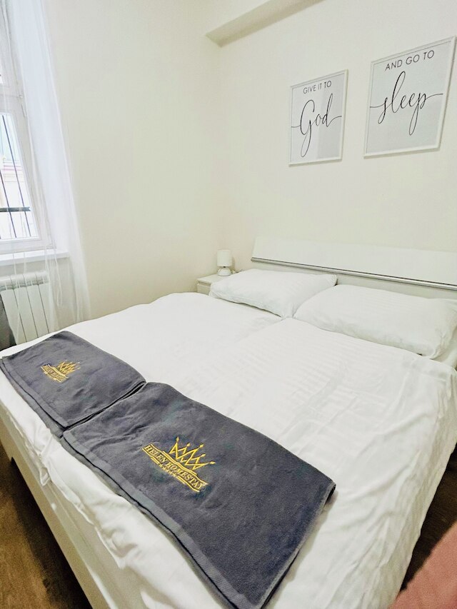 ヘレンホームステイフローレンスニューアパートメント