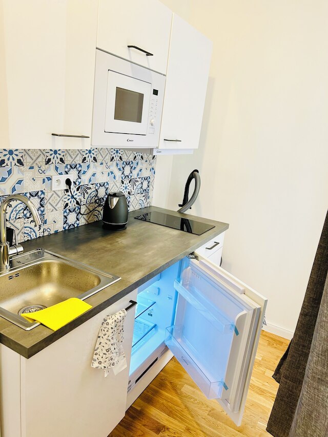 ヘレンホームステイフローレンスニューアパートメント