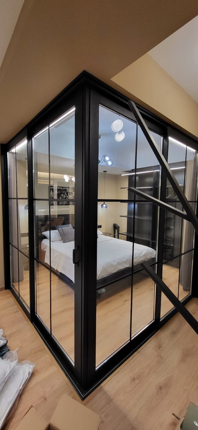 エルビュー アクロポリス