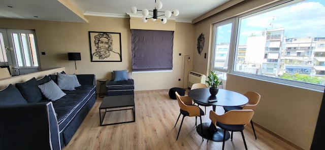 エルビュー アクロポリス