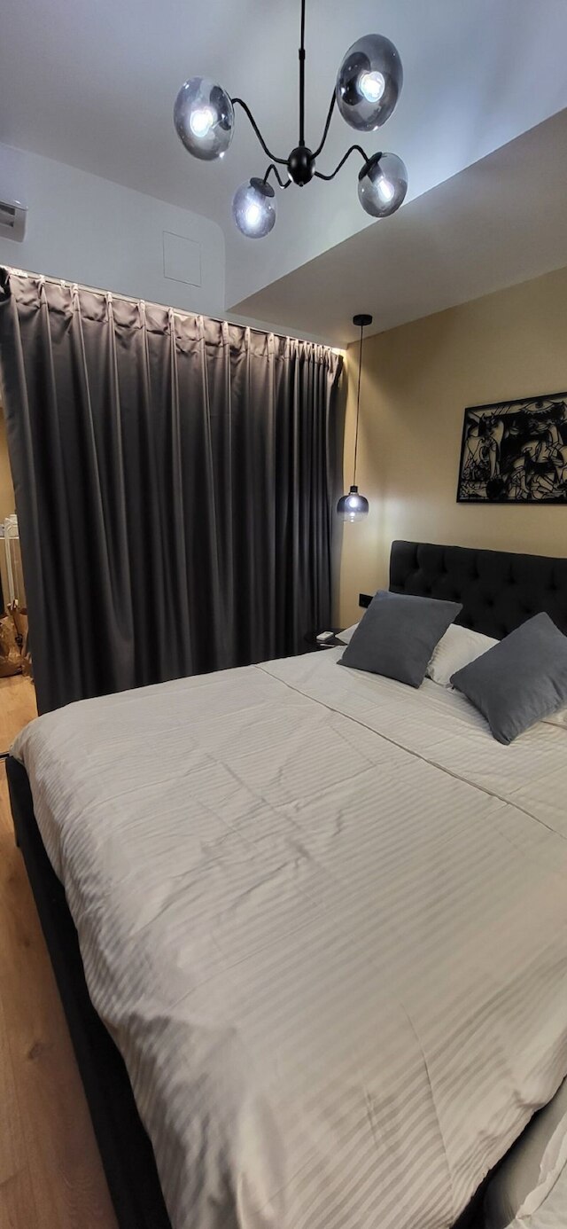 エルビュー アクロポリス