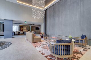 コージー アパートメンツ ニア ザ メトロ