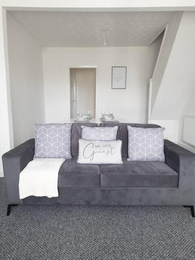 2ベッド タウンハウス クローズ トゥ LFC スタジアム