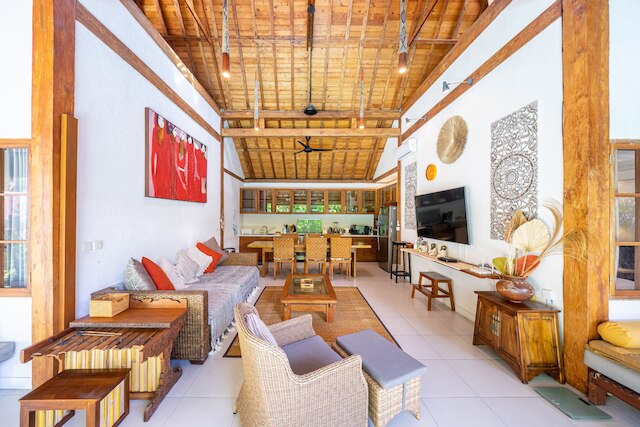 ヴィラ・カイナラ・スミニャック