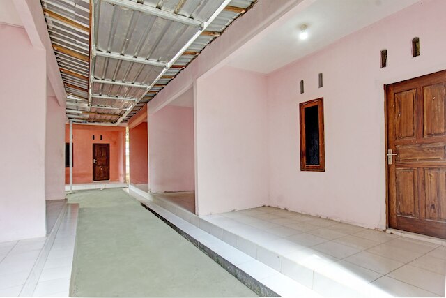 スーパー OYO ライフ 93058 コス スブル