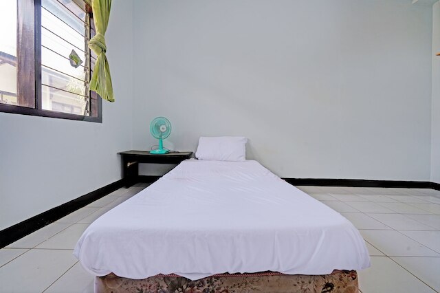 OYO  ライフ 92901 コスト ブ ヌール