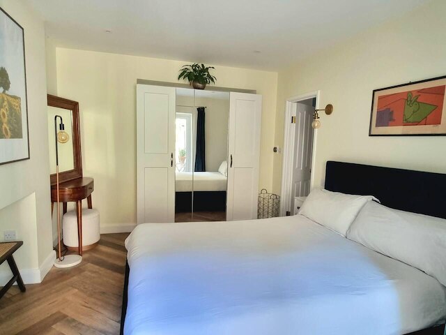 スペーシャス & リノベーテッド 1  ベッド ガーデン フラット イン ロンドン