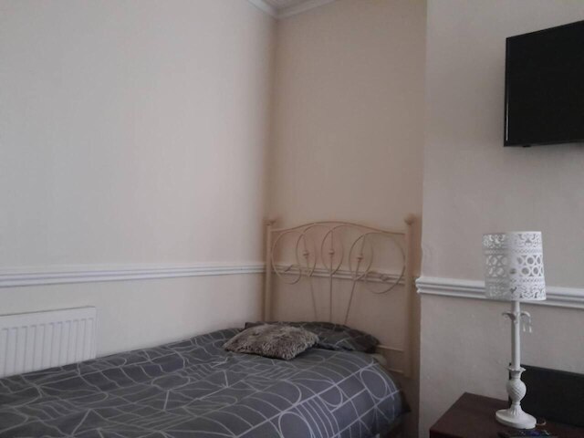 ラージ ハウス スリープス 13 クロース トゥ LFC スタジアム アンフィールド