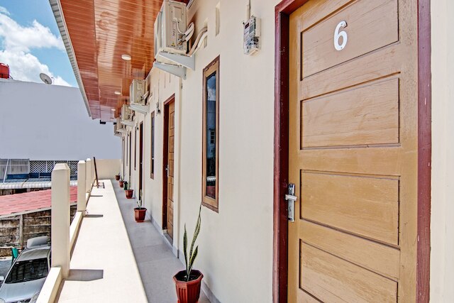 OYO  92135 A3 ホームステイ シャリア エグゼクティブ