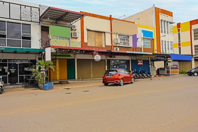 ホテル O ファラース ホームステイ シャリア