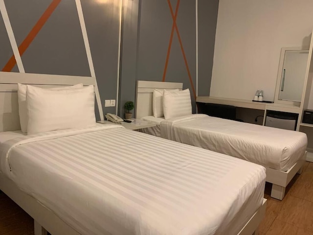 DE ホテル プノンペン