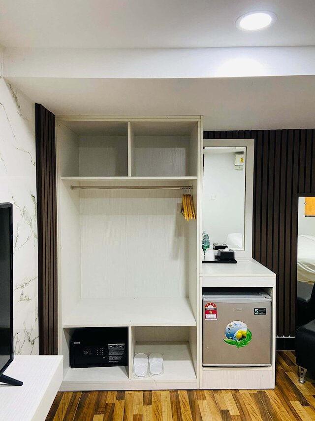 DE ホテル プノンペン