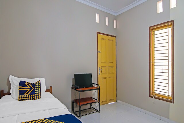 ホテル O フランボヤン 25 ホームステイ シャリア