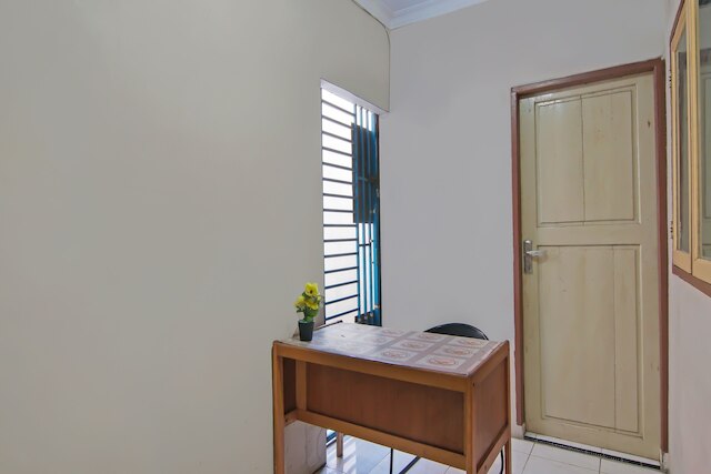 ホテル O フランボヤン 25 ホームステイ シャリア