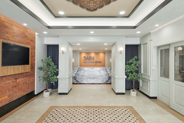 ダッシュリビングロチョール