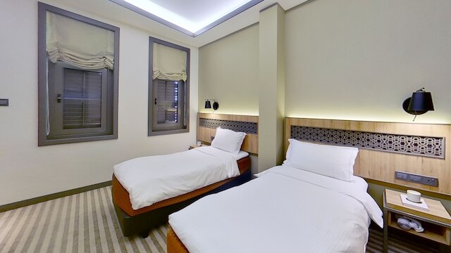 ダッシュリビングロチョール