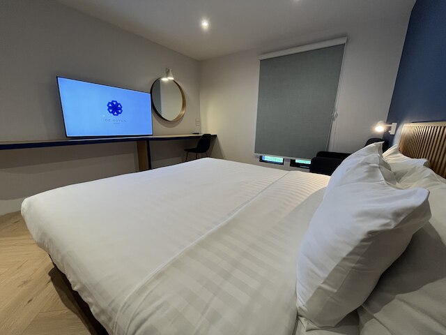 デ・ボタン・バンナ