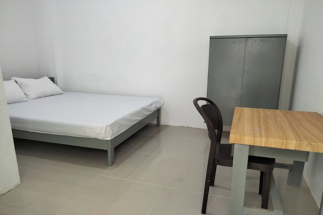 OYO  ライフ 93054 TH レジデンス  135 シャリア