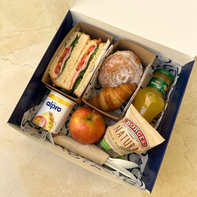 ヌマ | ルストレ アパートメンツ