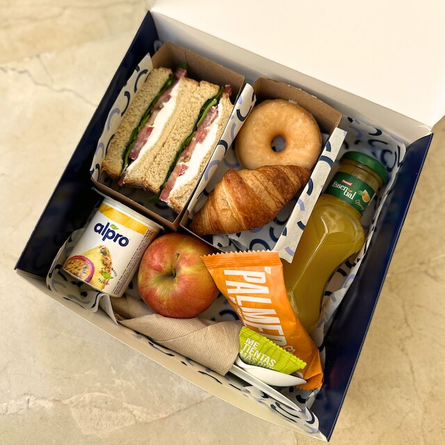 ヌマ | ルストレ アパートメンツ