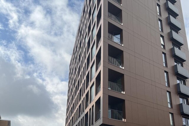 チャーミング 2  ベッド  アパートメント イン サルフォード ニューリー ビルト