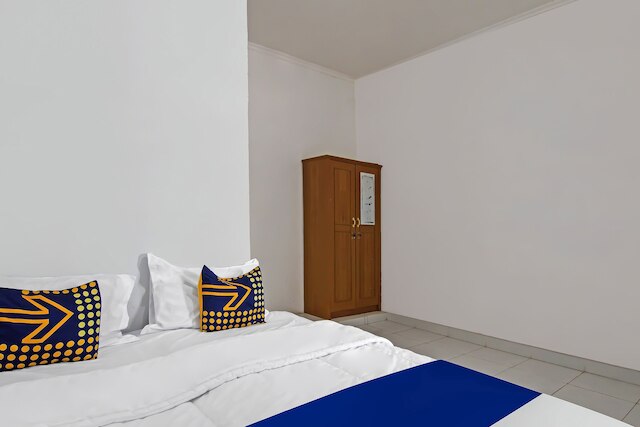 スポットオン92498ファニーホームステイ