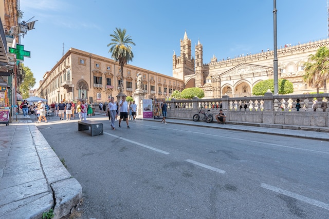 カテドラル・ビュー・ロフト・バイ・ワンダフル・イタリー