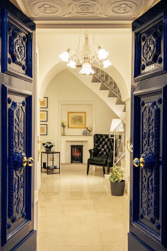 シジェウィ村の中心部に位置するタウンハウス「10平方」の客室