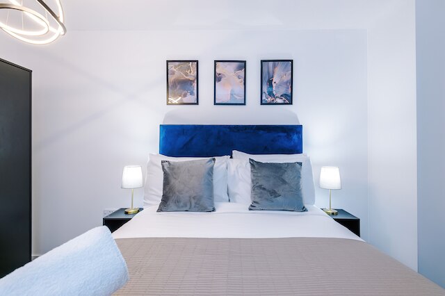 サルフォードのイマキュレート2ベッドアパートメント