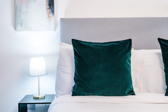 サルフォードのイマキュレート2ベッドアパートメント