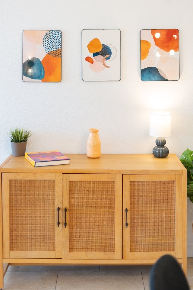 マヤ・モーテル