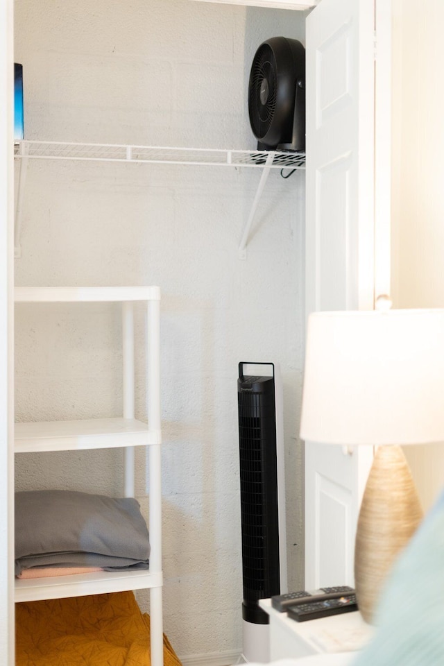 マヤ・モーテル