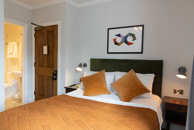 THE KNIGHT OF NOTTINGHILL（ザ・ナイト・オブ・ノッティングヒル）