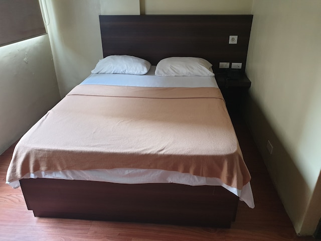 OYO 1011 ファースト ホテル