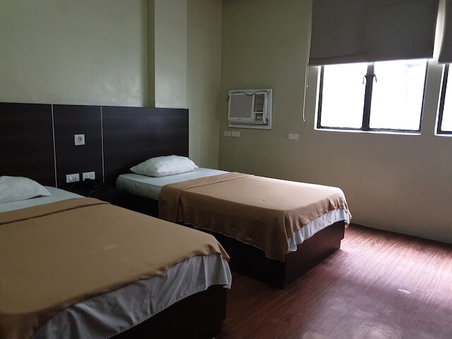 OYO 1011 ファースト ホテル