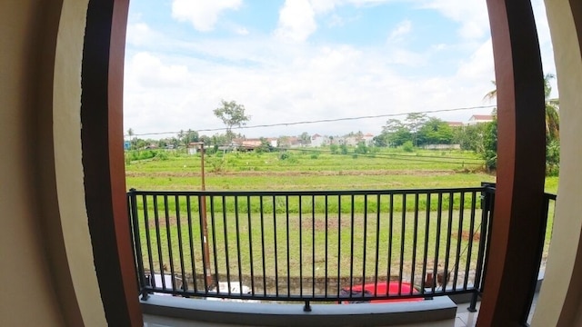 エルタニンホームステイバイFHステイ