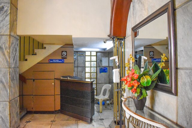 スネット タワー スイーツ マカティ