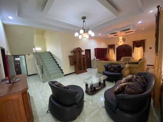 オマ・サワ・ホームステイ