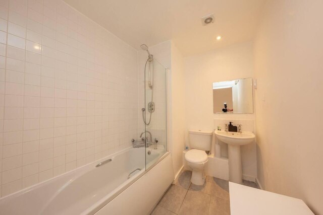 ビューティフル 1  ベッド  アパートメント イン サルフォード