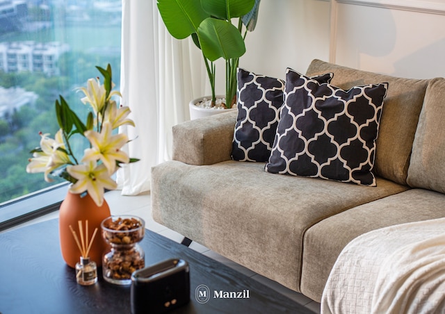 マンジル - スリーク 1BR nr ダウンタウン ウィズ ブルジ ビュー