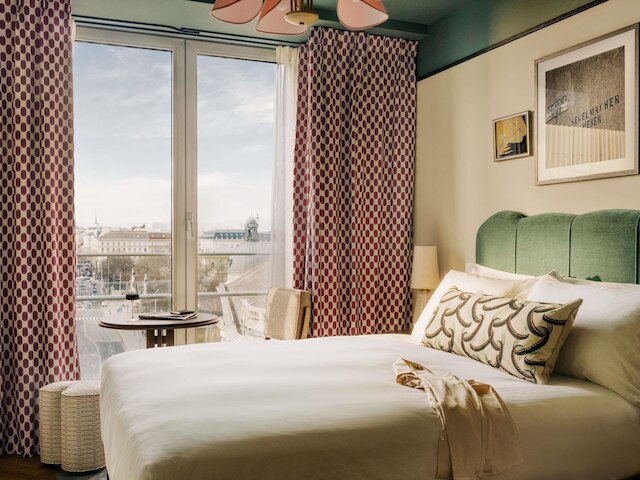 ザ ホクストン ビエンナ