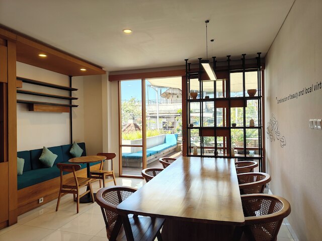 サポ ジンバラン バリ