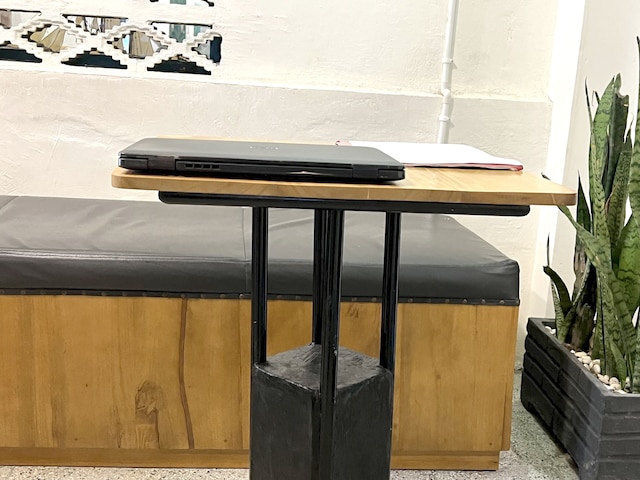 ホテル O ウィスマ アリヤ ニア シドラップ