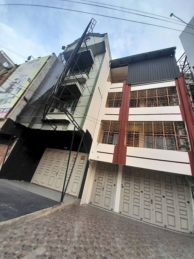 ホテル O アルアイナ ファミリー ホームステイ