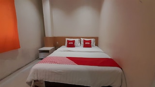 ホテル O アルアイナ ファミリー ホームステイ